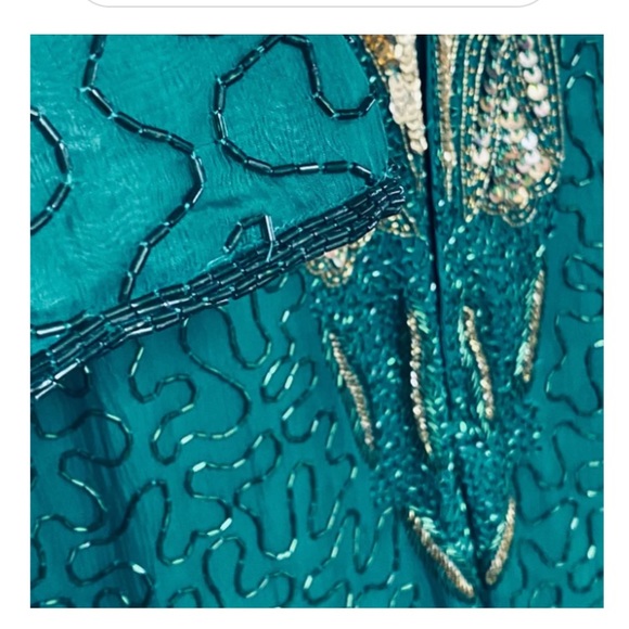 Excellent condition Womens Night Vogue Large beaded green gold evening gown - Picture 3 of 7